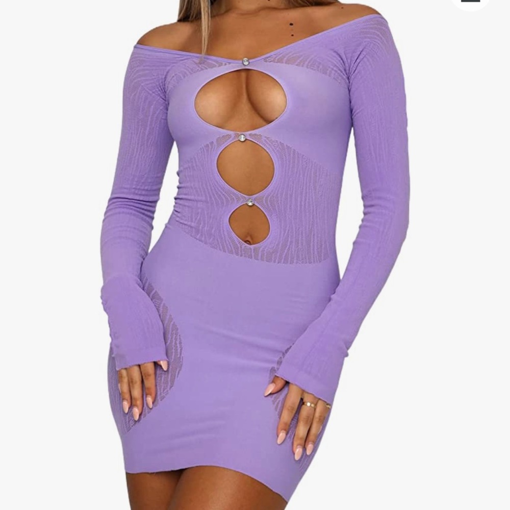 NWOT - NEVER WORN | Sexy Long Sleeve Cut-Out Bodycon Dress in Purple